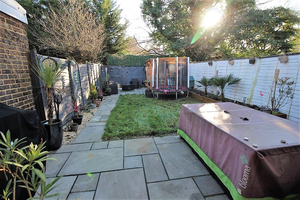 Dunstall Close, Tilehurst, Reading
